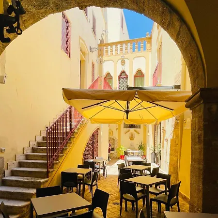 Vittorio Emanuele Boutique Hotel 4*