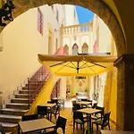 Vittorio Emanuele Ξενοδοχείο 4*