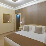 Vittorio Emanuele 4*